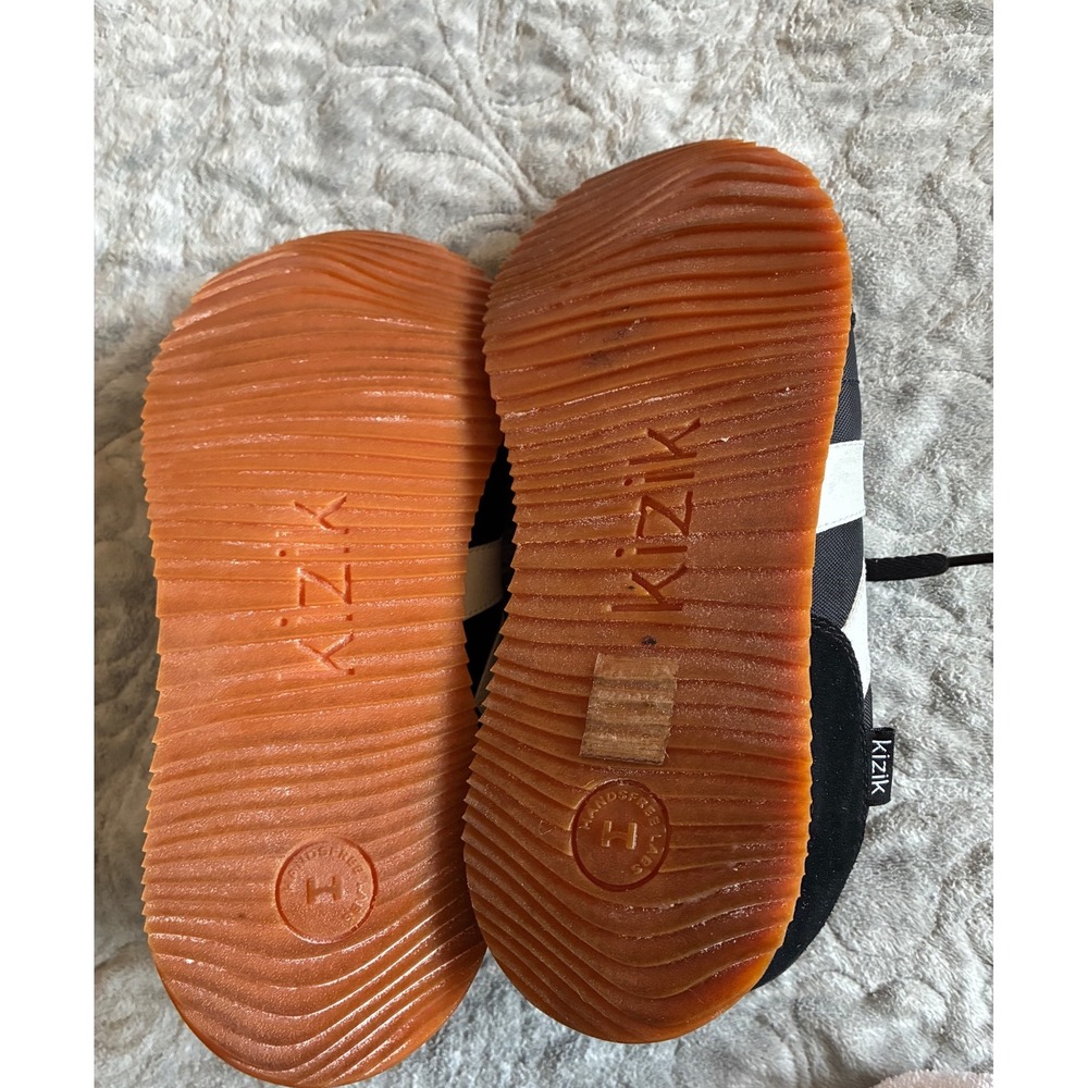 Kizik Milan Hands Free Sneakers Size 7.5 Comfort Walking Shoe - Picture 9 of 9